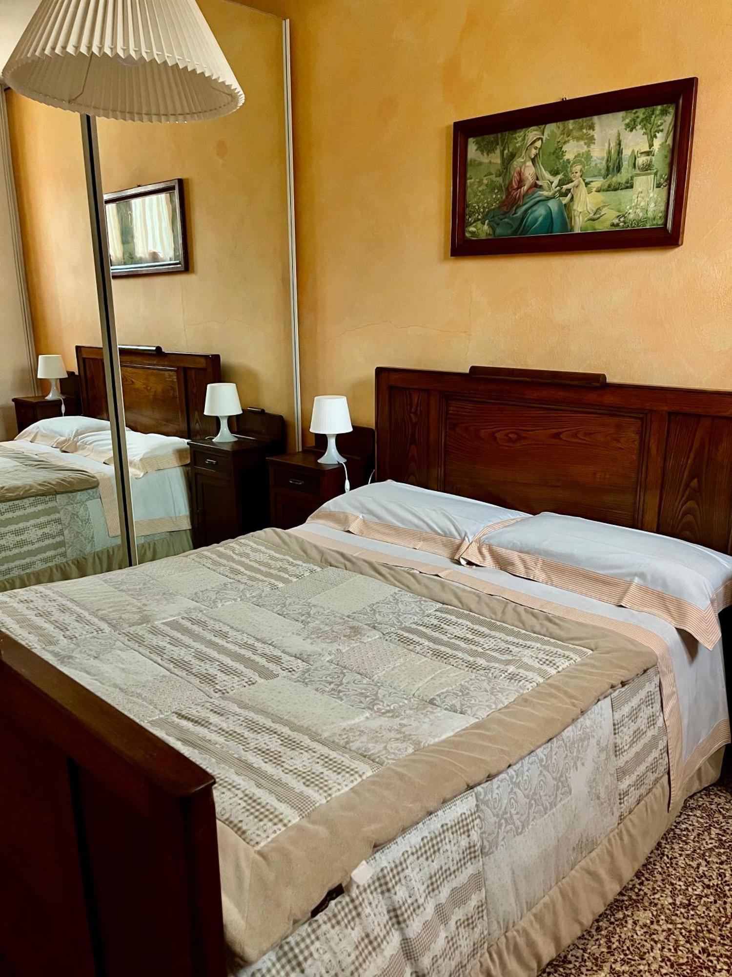 La casa di Marty B&B Berceto Bagian luar foto